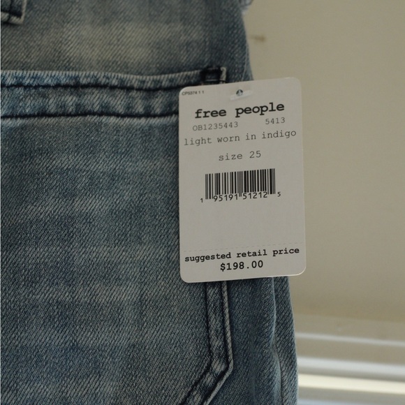 Free People Jeans - Picture 8 of 8
